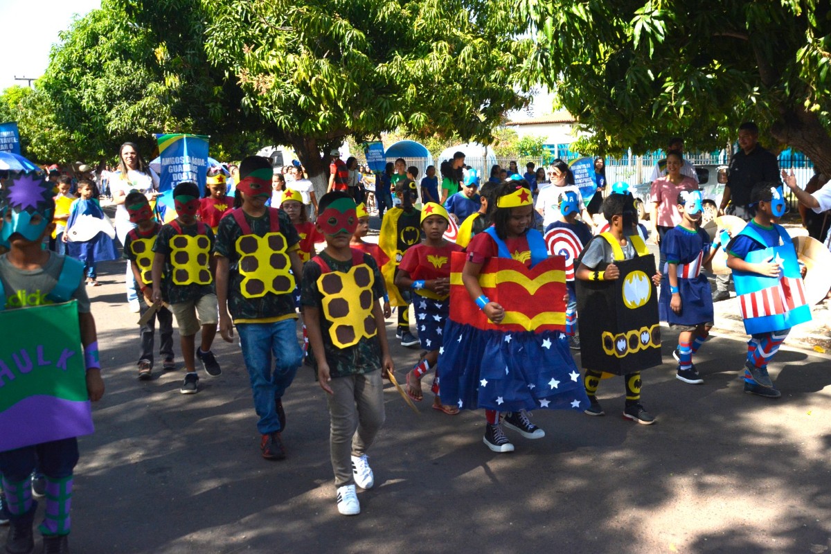 Prefeitura de Pau D’arco do Piauí realiza desfile cívico de 7 de Setembro: Meio Ambiente foi o tema do desfile