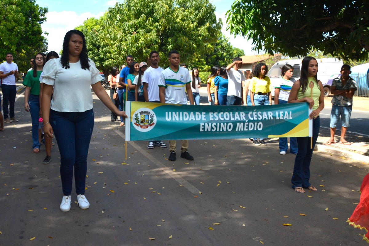 Prefeitura de Pau D’arco do Piauí realiza desfile cívico de 7 de Setembro: Meio Ambiente foi o tema do desfile