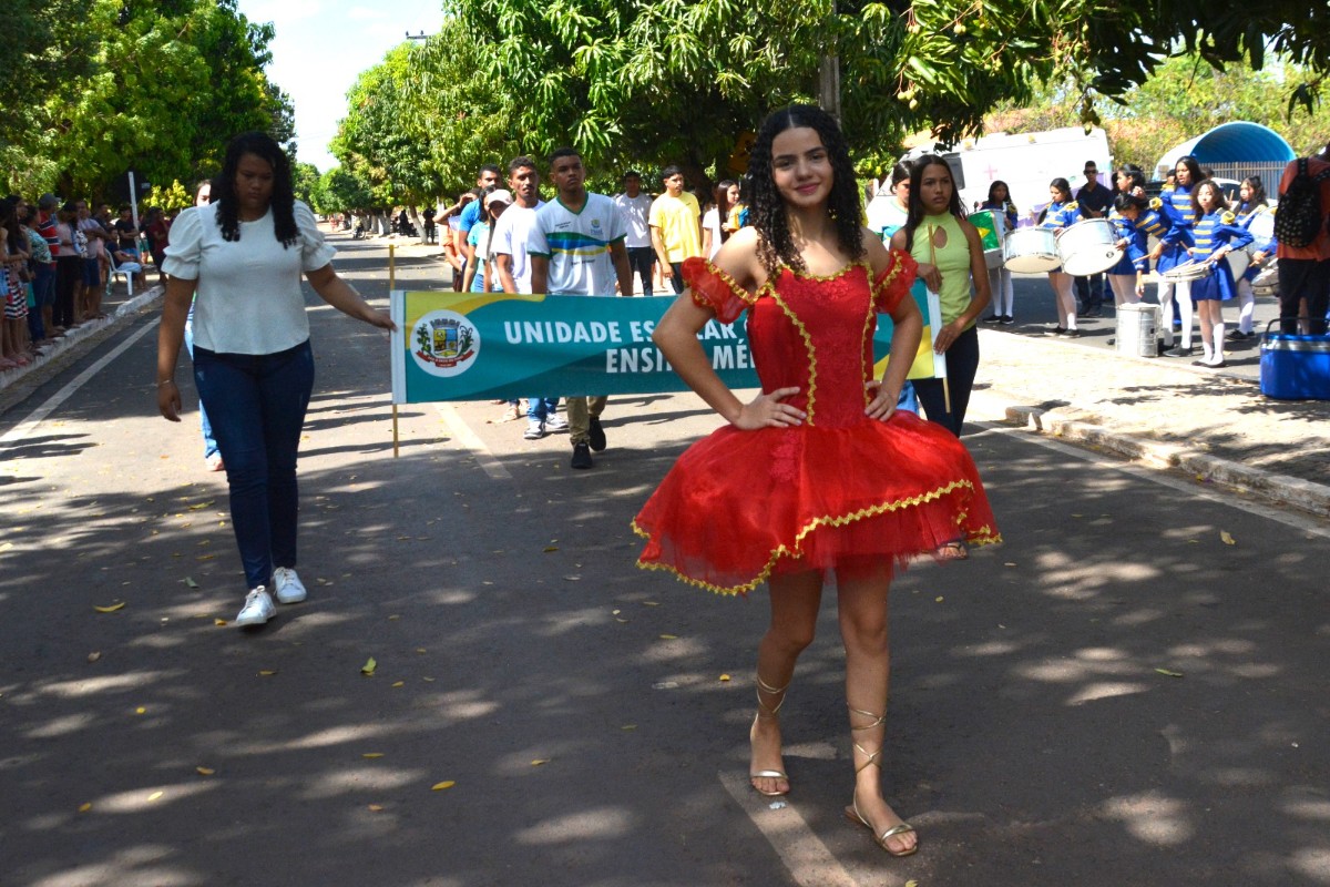 Prefeitura de Pau D’arco do Piauí realiza desfile cívico de 7 de Setembro: Meio Ambiente foi o tema do desfile