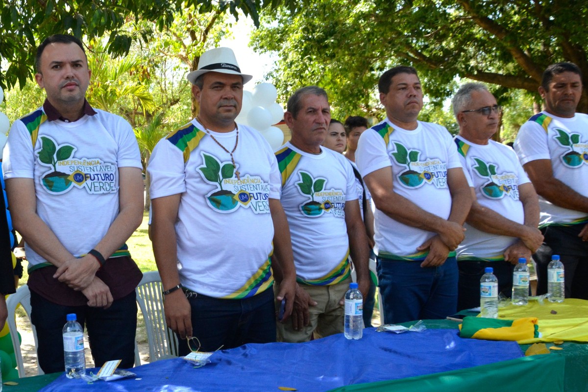 Prefeitura de Pau D’arco do Piauí realiza desfile cívico de 7 de Setembro: Meio Ambiente foi o tema do desfile