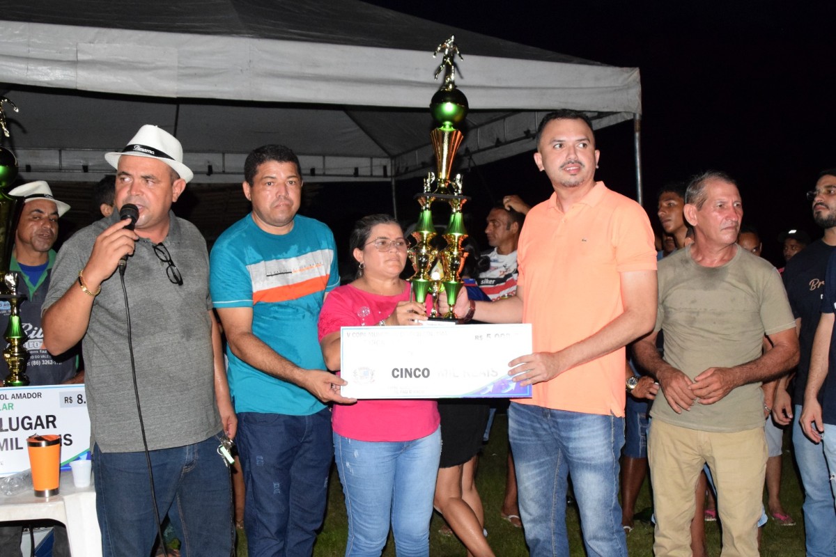 Fonte Nova vence de goleada e conquista o título da Taça Zezé Bacelar em Pau D’arco do Piauí