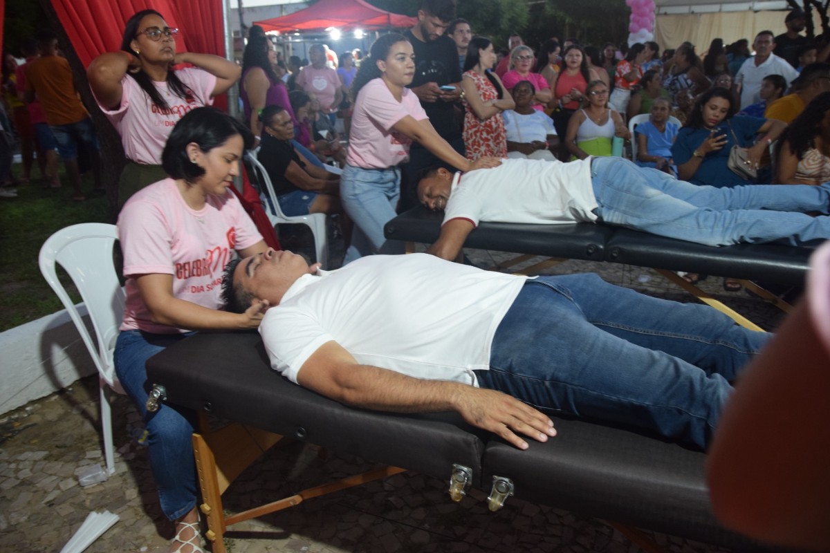Prefeitura de Alto Longá realiza festa das Mães com sorteios de vários brindes