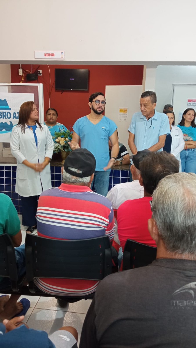 Novembro Azul: Secretaria de saúde promove roda de conversa sobre prevenção ao câncer de próstata e demanda livre para exames 