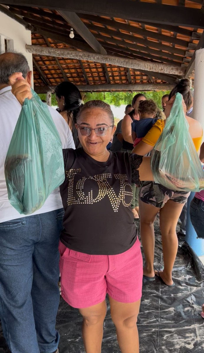 Prefeitura de Pau D’Arco do Piauí realiza entrega de peixes na Semana Santa