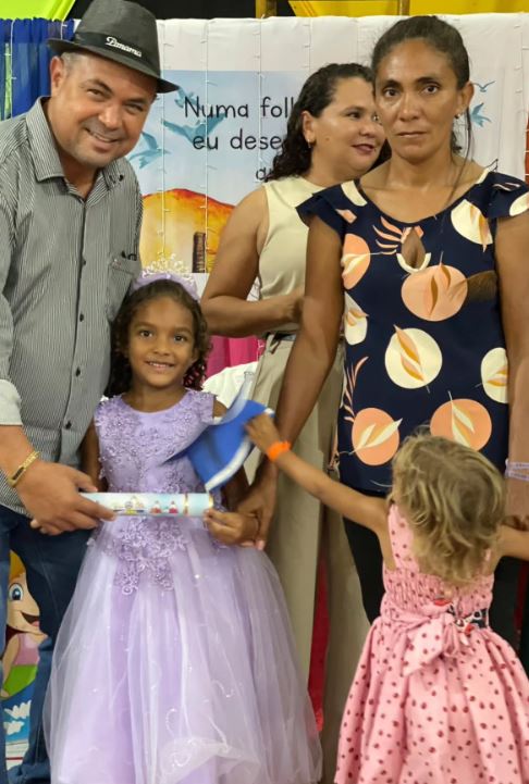 Secretaria de educação realiza formatura dos alunos da educação infantil em Pau D’arco do Piauí