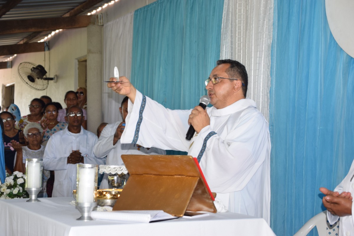 Prefeito Nilton Bacelar participa do encerramento da Festa de Nossa Senhora da Conceição em Pau D’arco do Piauí