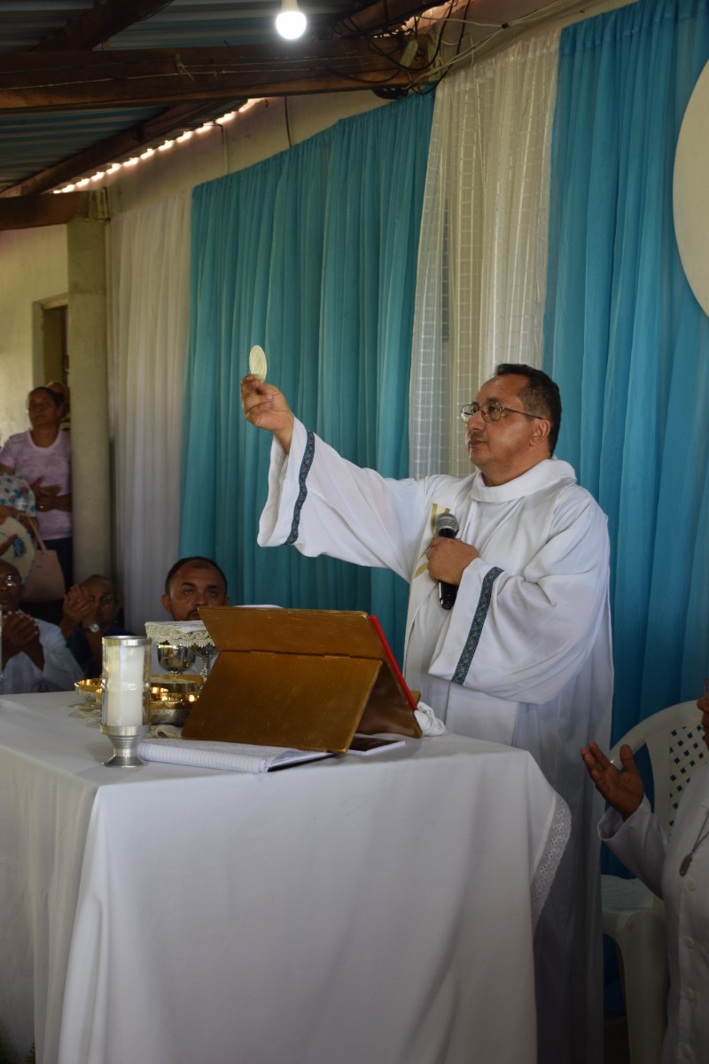 Prefeito Nilton Bacelar participa do encerramento da Festa de Nossa Senhora da Conceição em Pau D’arco do Piauí