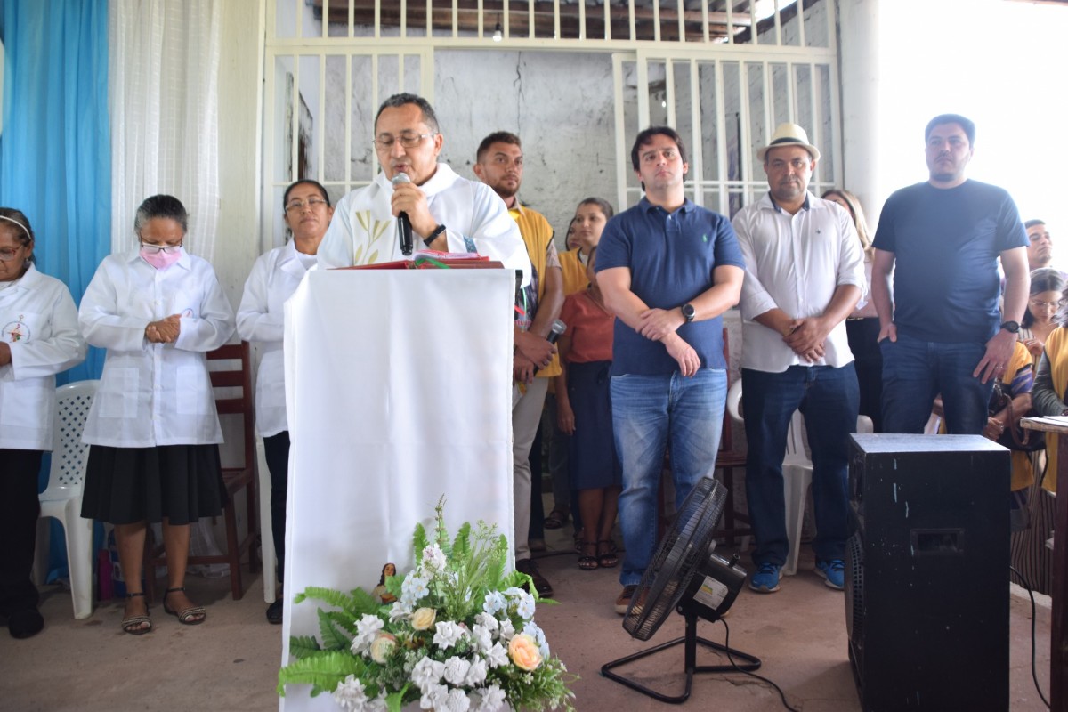 Prefeito Nilton Bacelar participa do encerramento da Festa de Nossa Senhora da Conceição em Pau D’arco do Piauí