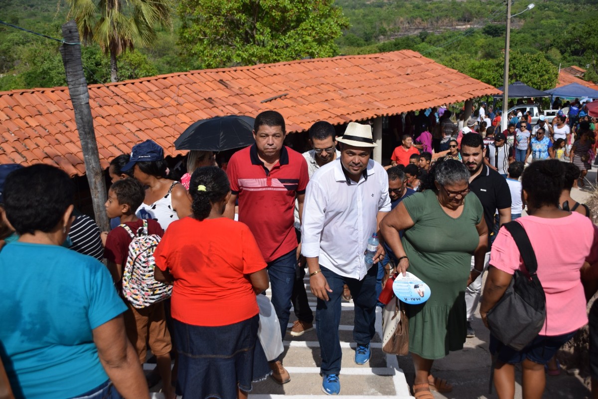 Prefeito Nilton Bacelar participa do encerramento da Festa de Nossa Senhora da Conceição em Pau D’arco do Piauí