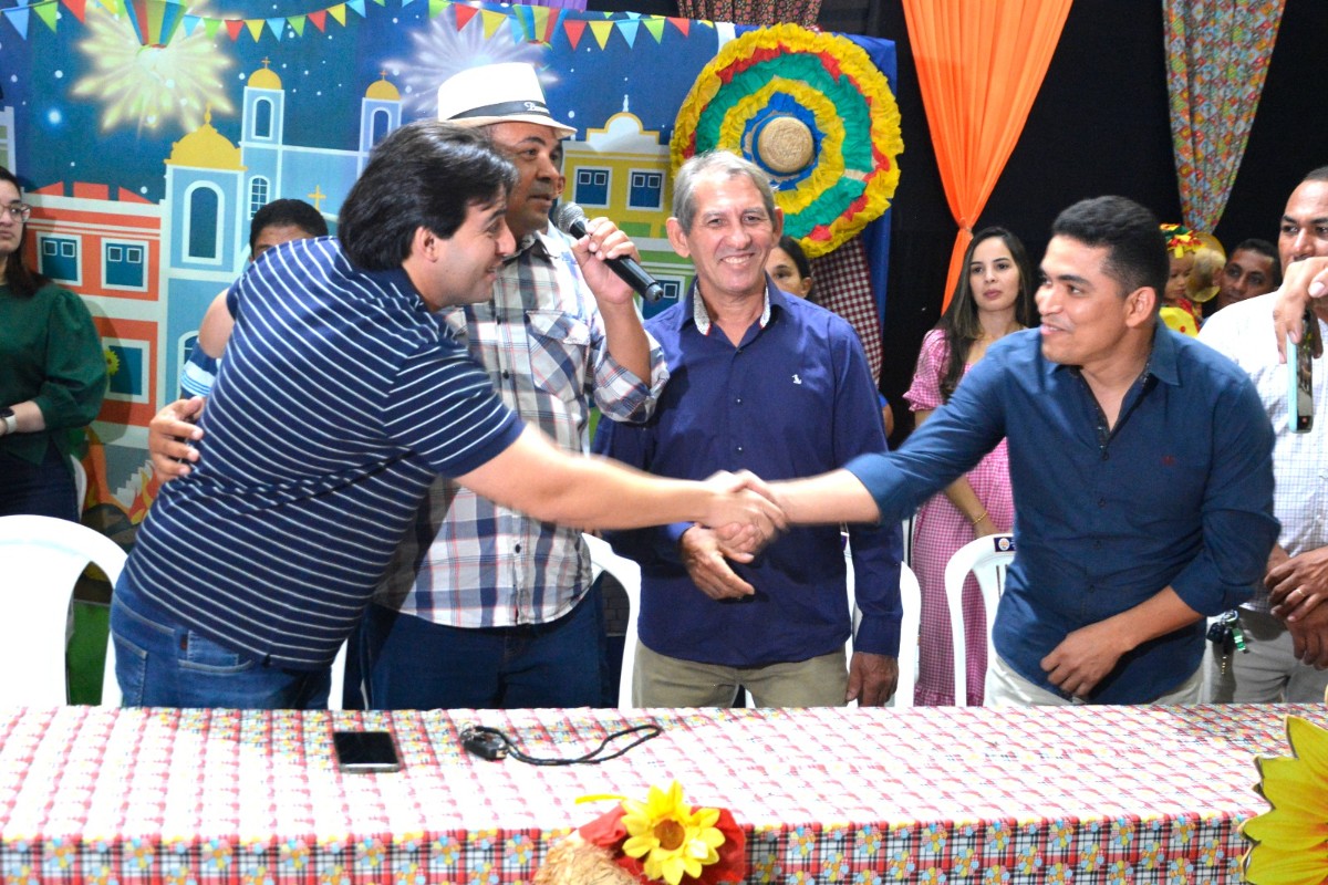 Escolas Municipais realizam Festa Junina em Pau D’arco do Piauí