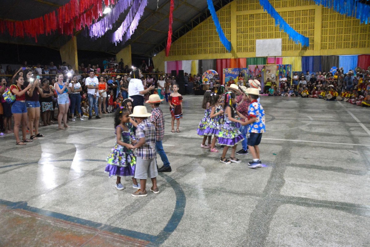 Escolas Municipais realizam Festa Junina em Pau D’arco do Piauí