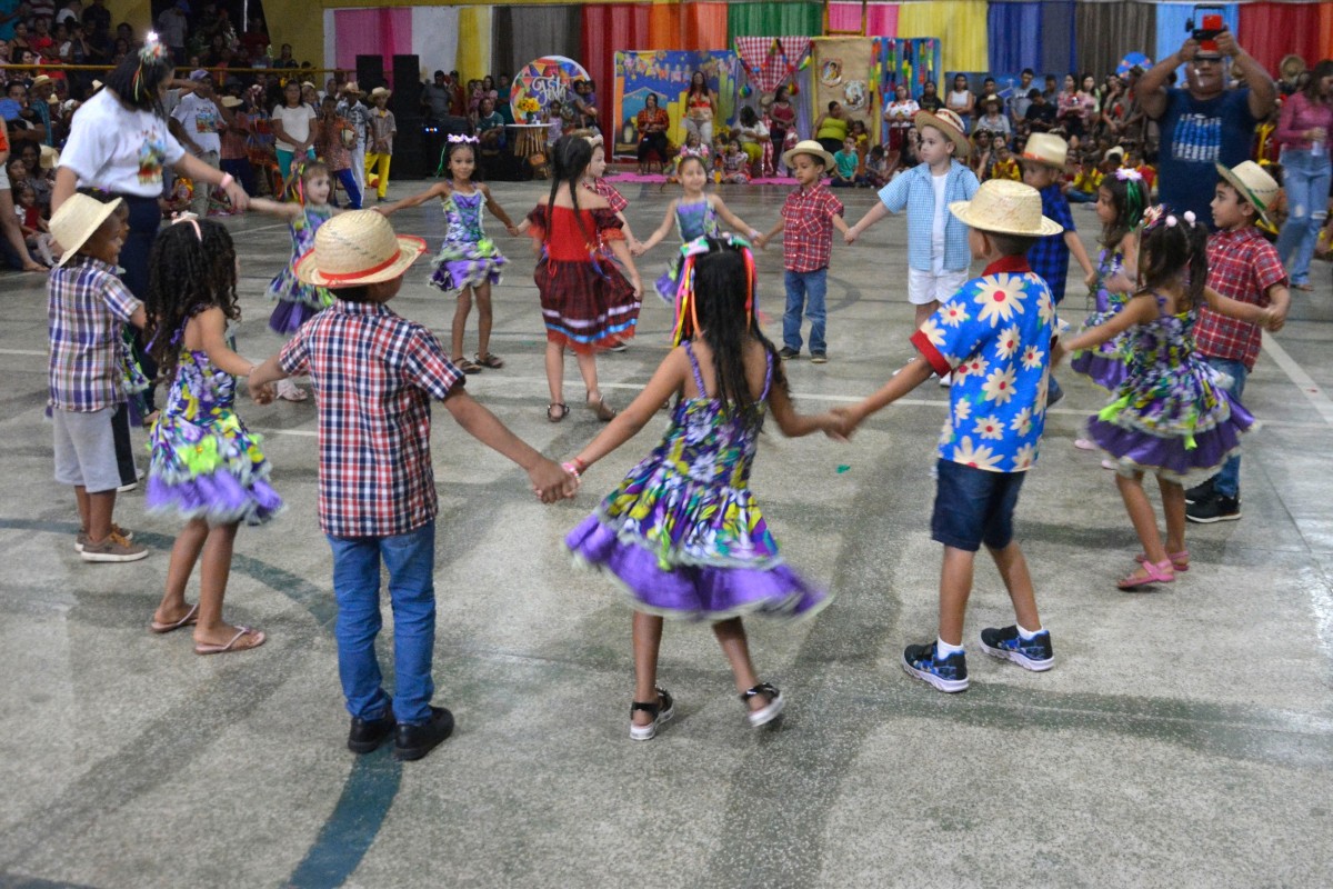 Escolas Municipais realizam Festa Junina em Pau D’arco do Piauí