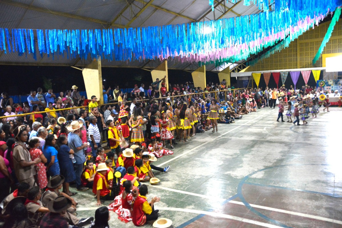 Escolas Municipais realizam Festa Junina em Pau D’arco do Piauí