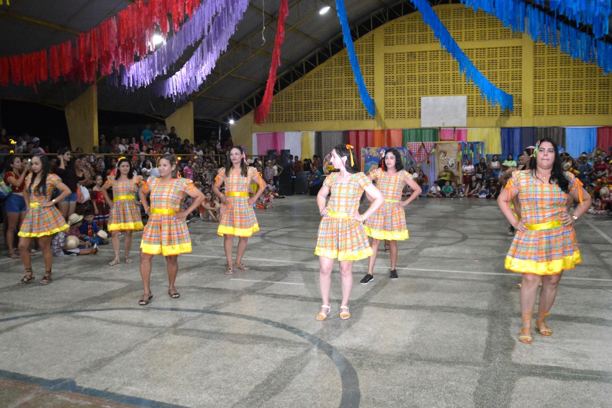 Escolas Municipais realizam Festa Junina em Pau D’arco do Piauí