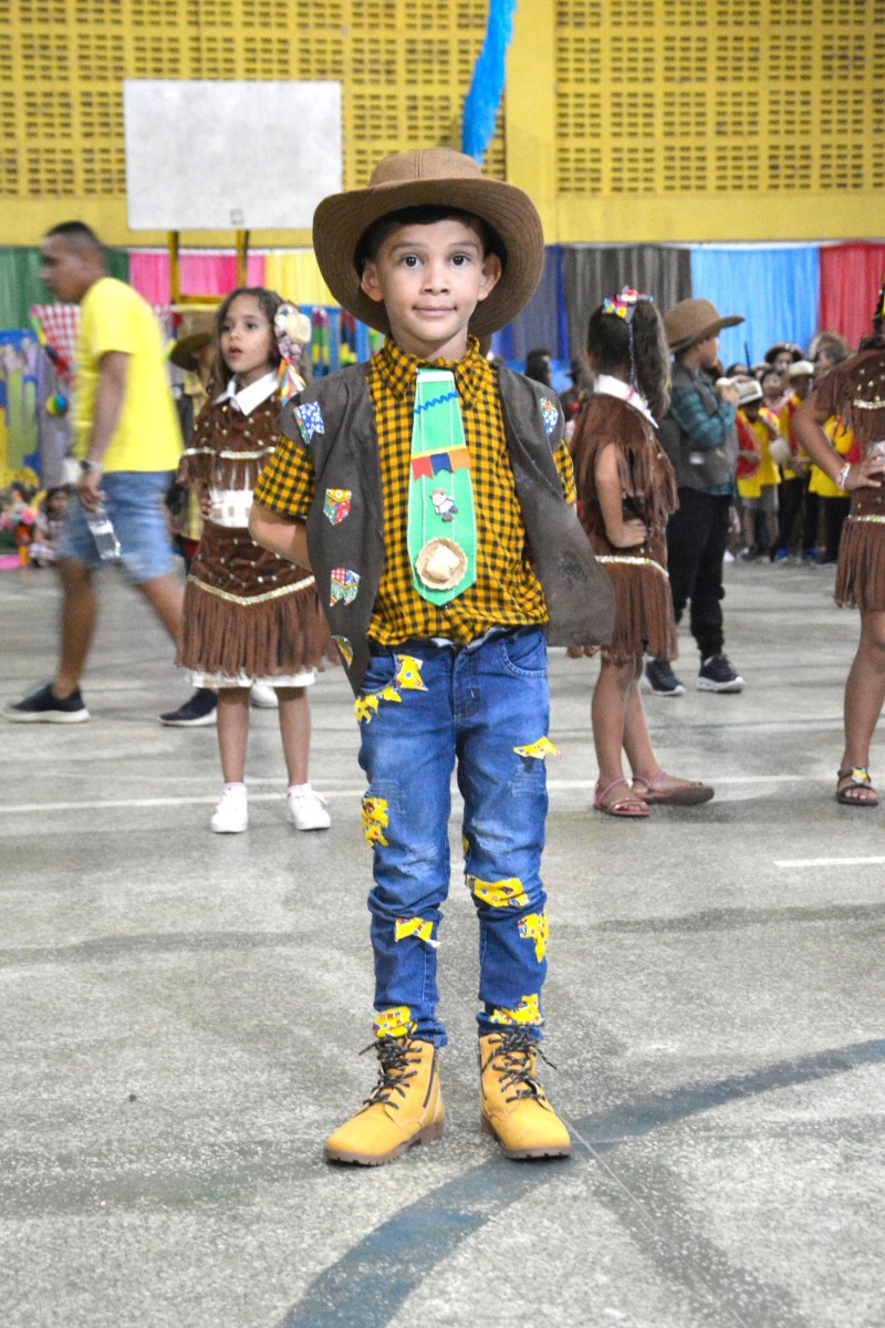 Escolas Municipais realizam Festa Junina em Pau D’arco do Piauí