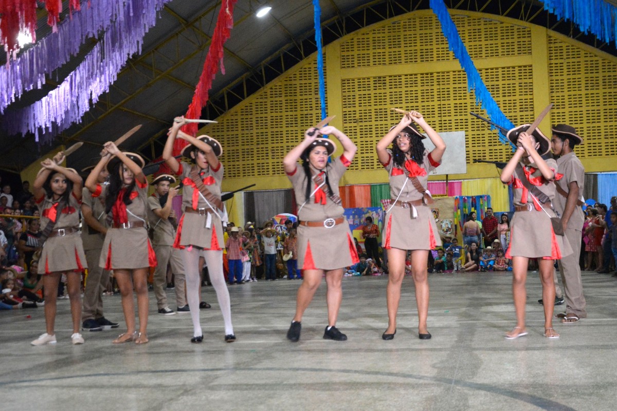 Escolas Municipais realizam Festa Junina em Pau D’arco do Piauí