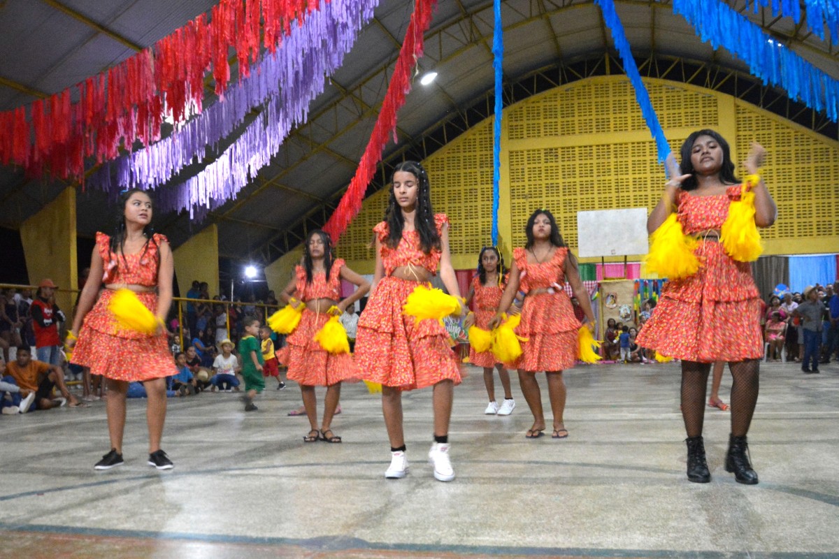 Escolas Municipais realizam Festa Junina em Pau D’arco do Piauí