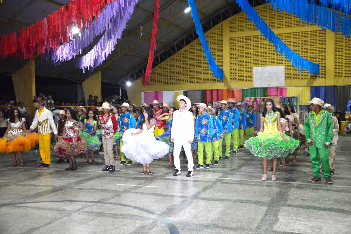 Escolas Municipais realizam Festa Junina em Pau D’arco do Piauí