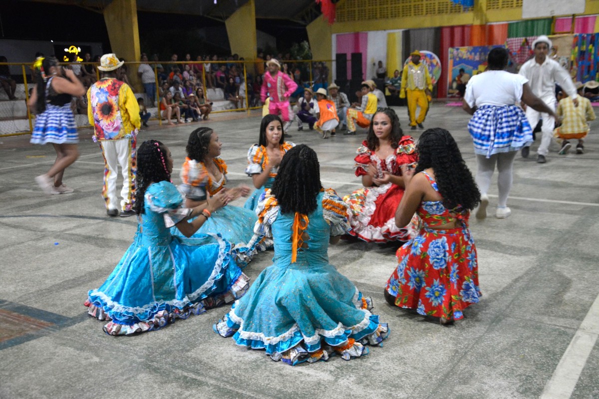 Escolas Municipais realizam Festa Junina em Pau D’arco do Piauí