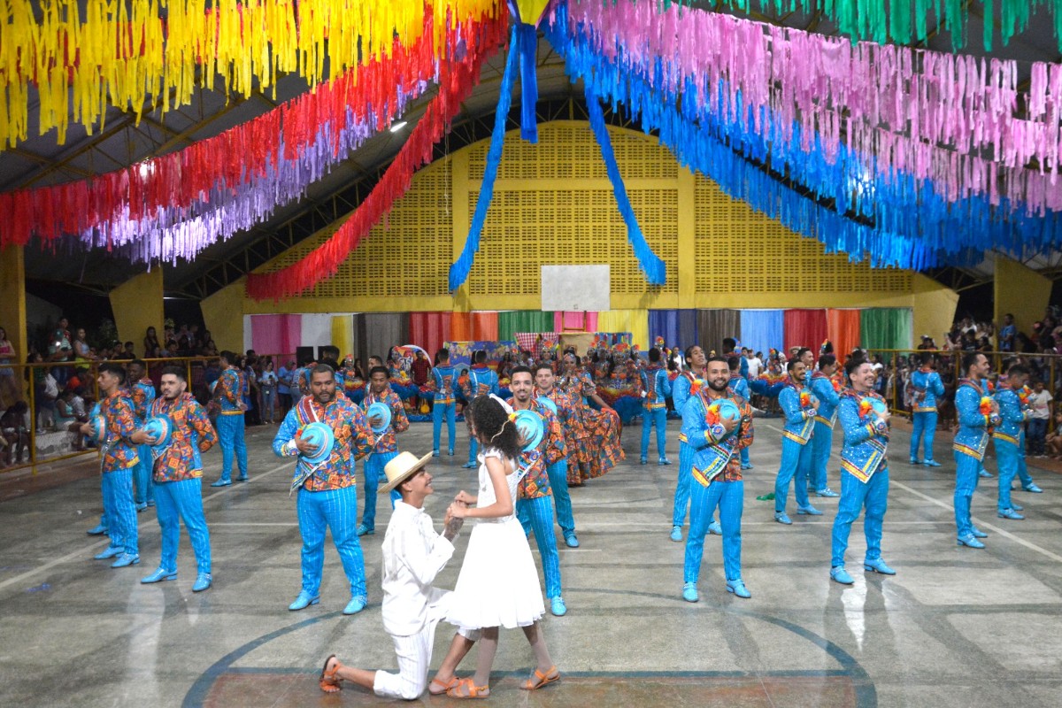 Escolas Municipais realizam Festa Junina em Pau D’arco do Piauí