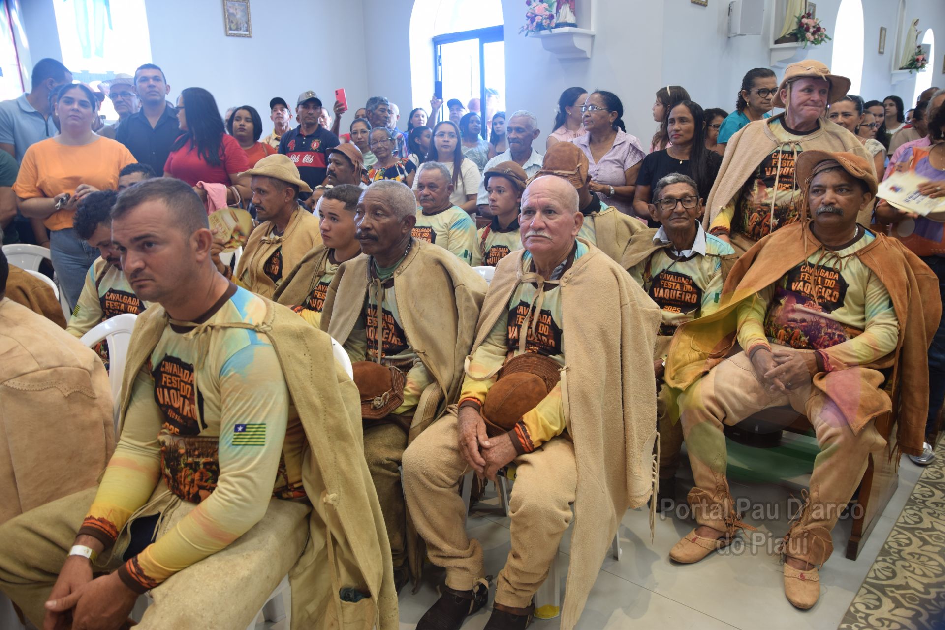 Prefeitura de Alto Long&aacute; realiza o maior dia do vaqueiro da hist&oacute;ria no Festejo da padroeira da cidade