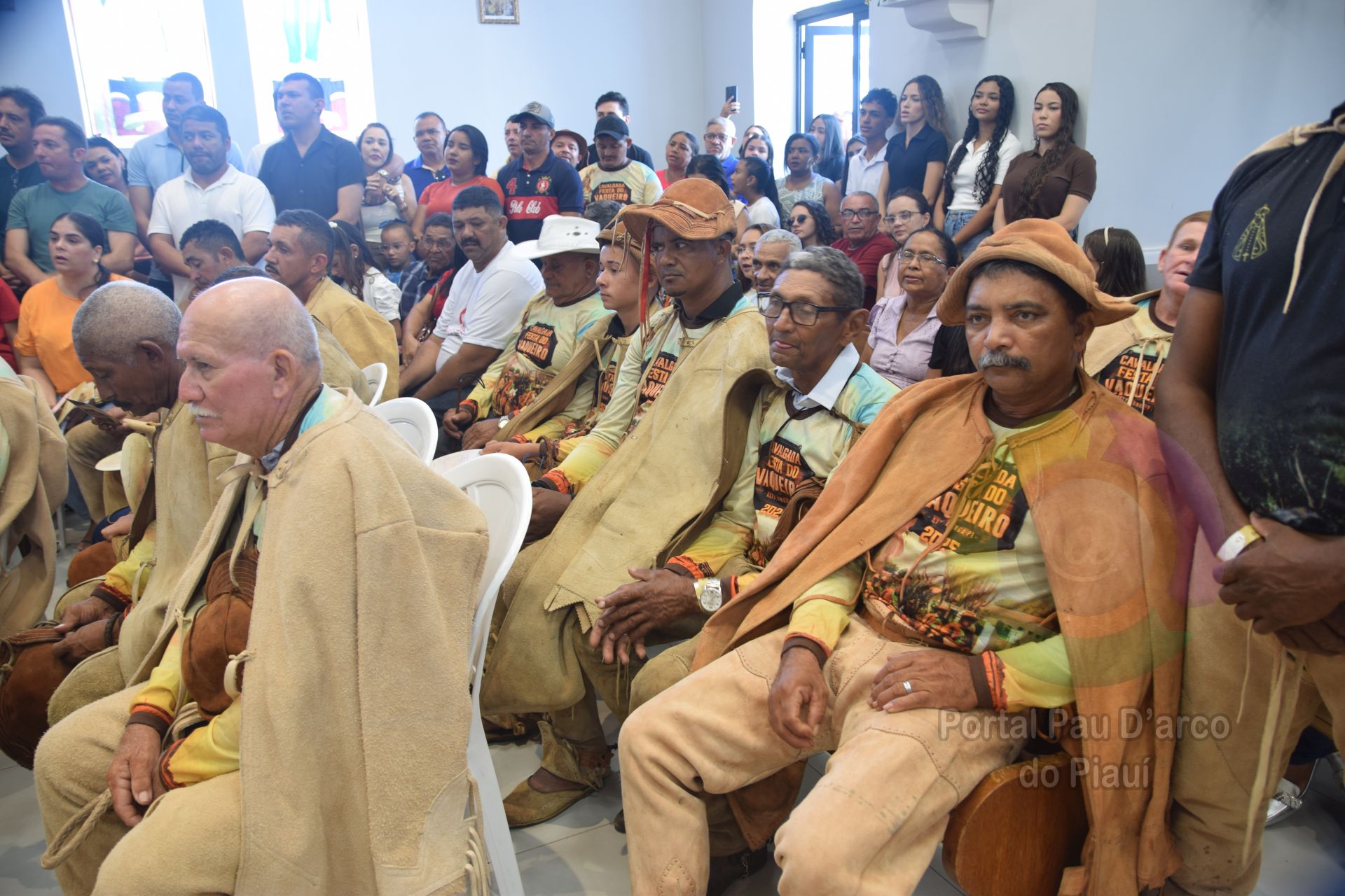 Prefeitura de Alto Long&aacute; realiza o maior dia do vaqueiro da hist&oacute;ria no Festejo da padroeira da cidade