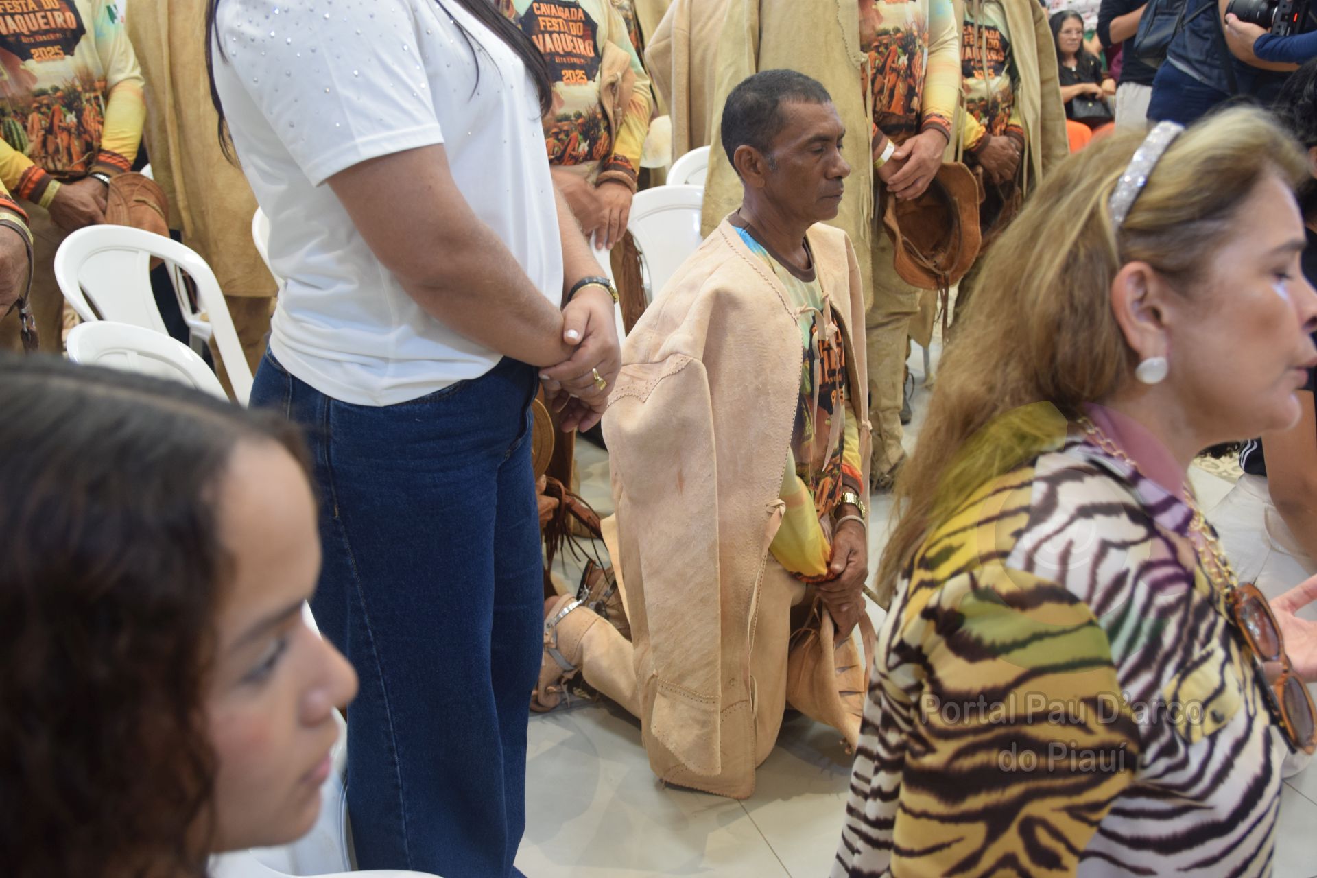 Prefeitura de Alto Long&aacute; realiza o maior dia do vaqueiro da hist&oacute;ria no Festejo da padroeira da cidade