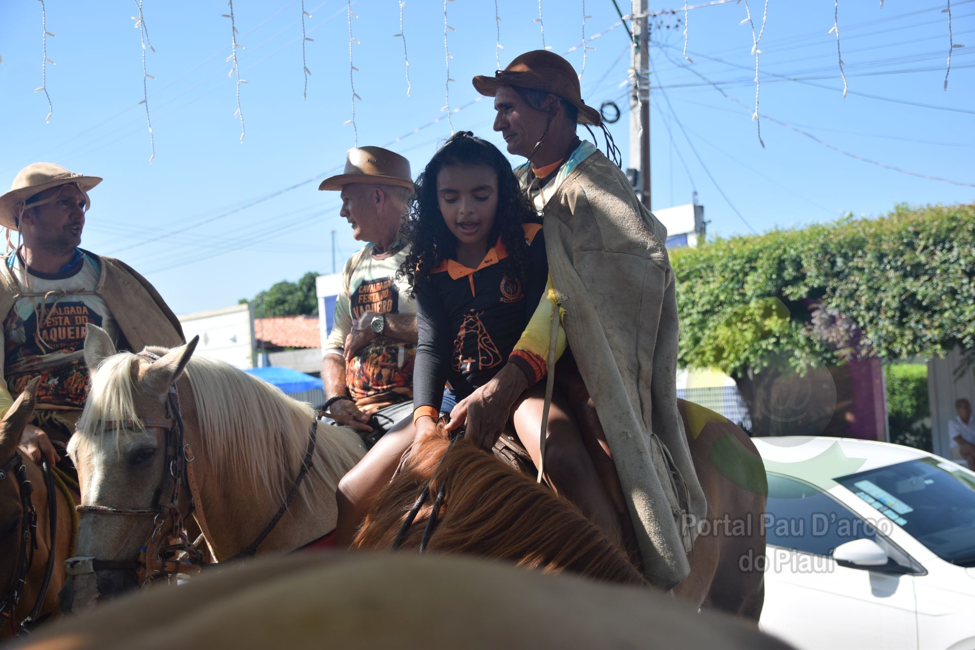 Prefeitura de Alto Long&aacute; realiza o maior dia do vaqueiro da hist&oacute;ria no Festejo da padroeira da cidade