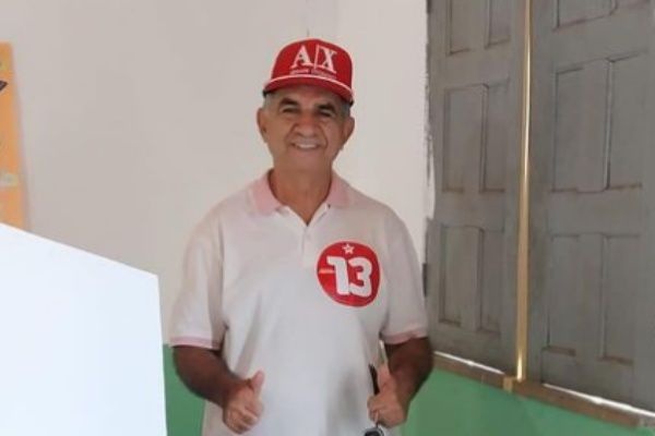https://img.comunidades.net/por/portalpaudarco/prefeito_cassado_antonio_milton_de_abreu_passos_pt.jpeg.700x0_q95_crop.jpg