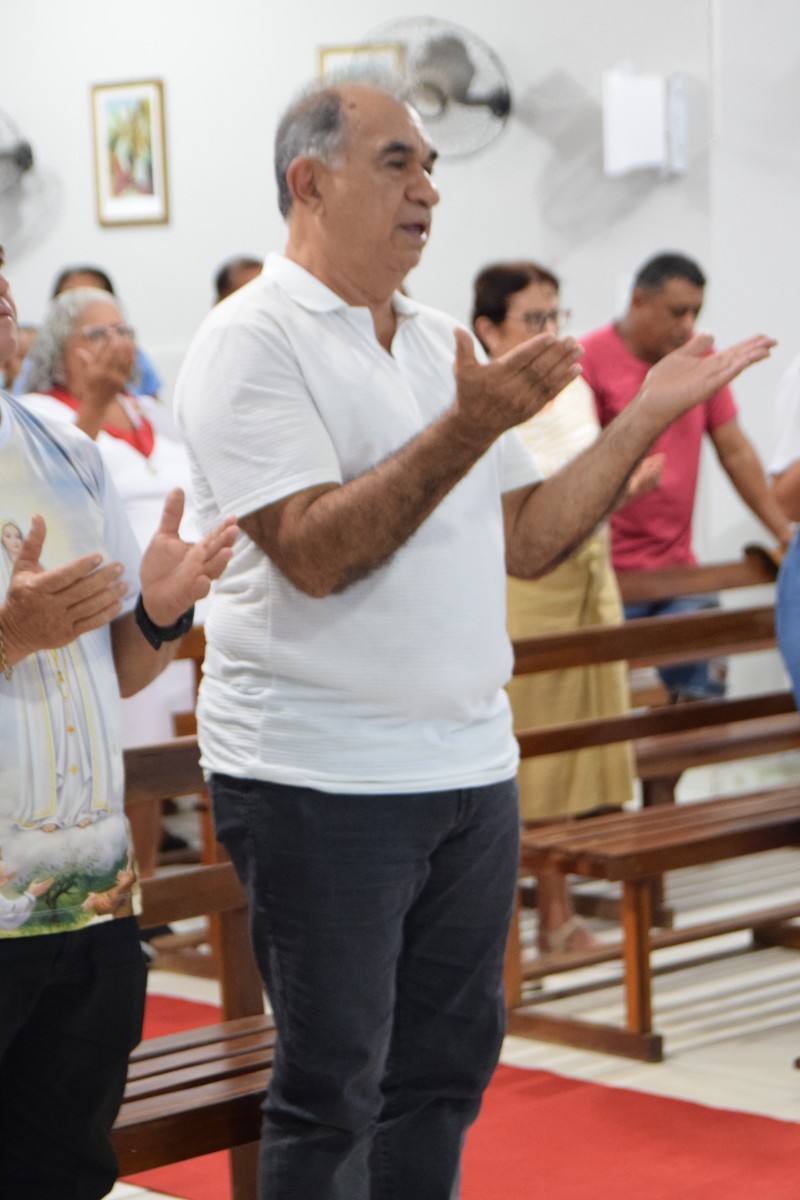 PREFEITO DE PAU D&rsquo;ARCO DO PIAU&Iacute; PRESTIGIA ENCERRAMENTO DOS FESTEJOS DE NOSSA SENHORA DE F&Aacute;TIMA