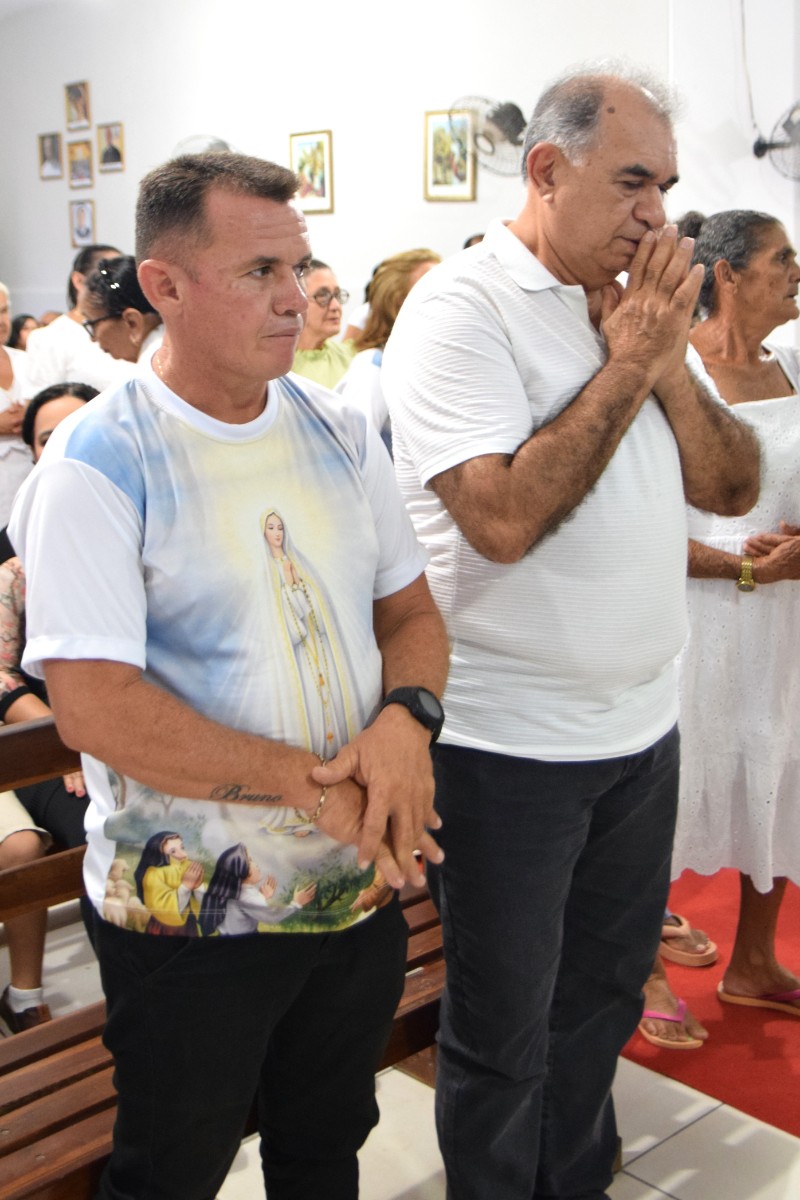 PREFEITO DE PAU D&rsquo;ARCO DO PIAU&Iacute; PRESTIGIA ENCERRAMENTO DOS FESTEJOS DE NOSSA SENHORA DE F&Aacute;TIMA