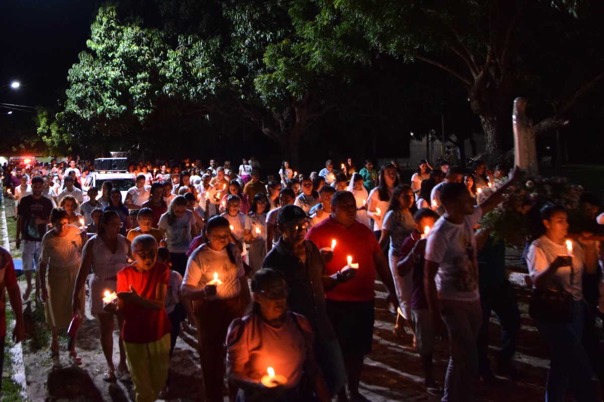 PREFEITO DE PAU D&rsquo;ARCO DO PIAU&Iacute; PRESTIGIA ENCERRAMENTO DOS FESTEJOS DE NOSSA SENHORA DE F&Aacute;TIMA