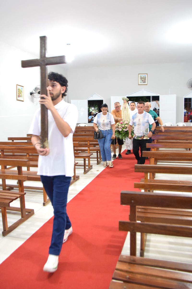 PREFEITO DE PAU D&rsquo;ARCO DO PIAU&Iacute; PRESTIGIA ENCERRAMENTO DOS FESTEJOS DE NOSSA SENHORA DE F&Aacute;TIMA