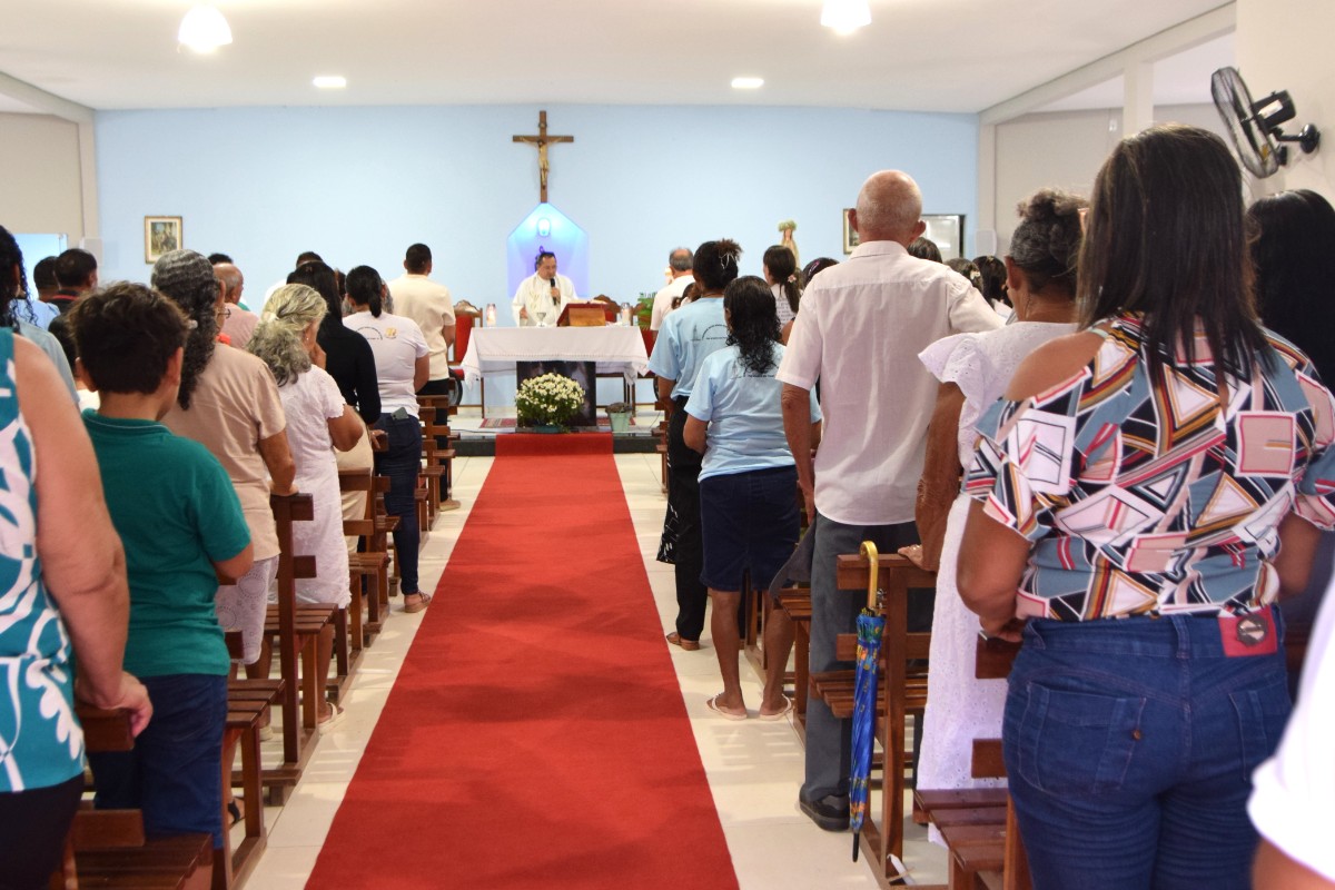 PREFEITO DE PAU D&rsquo;ARCO DO PIAU&Iacute; PRESTIGIA ENCERRAMENTO DOS FESTEJOS DE NOSSA SENHORA DE F&Aacute;TIMA