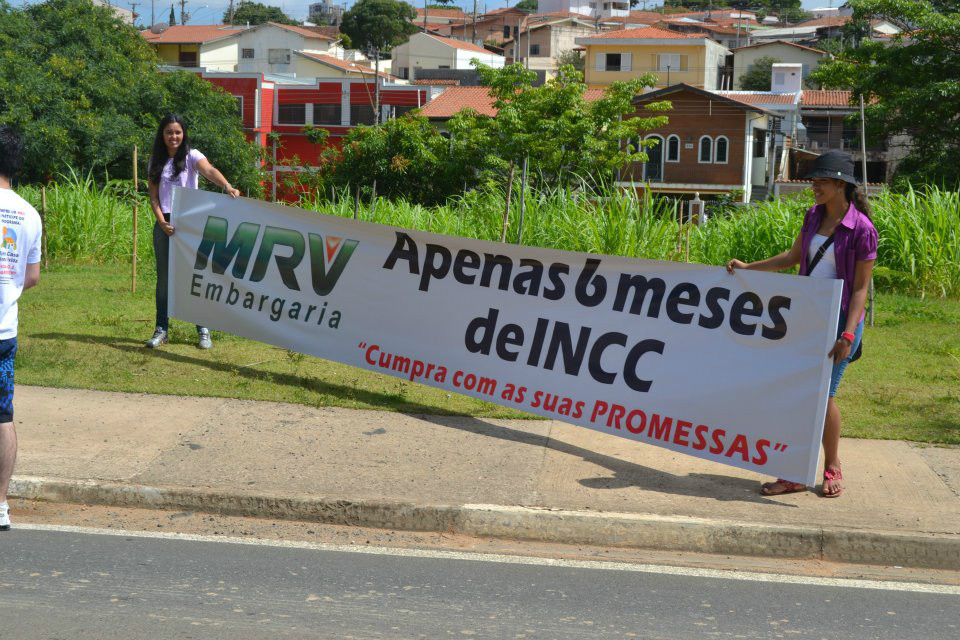 MRV OBRA EMBARGADA