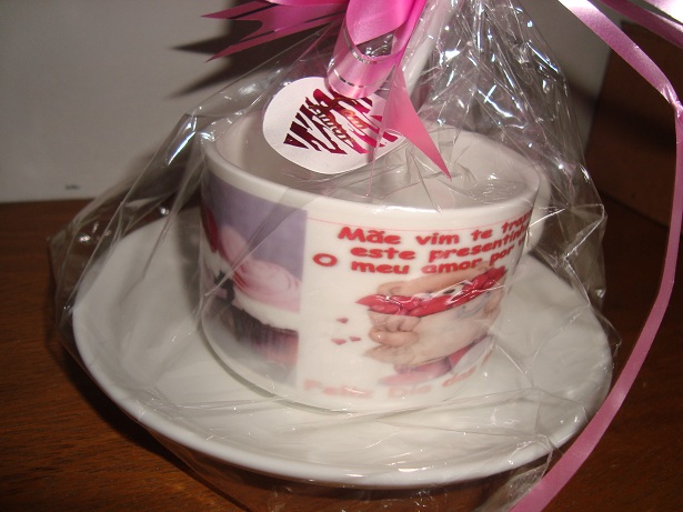 X&iacute;cara Pires e Colher de Porcelana