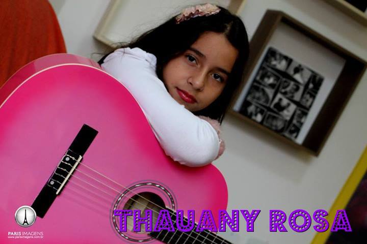 THAUANY ROSA ME CINTO COMO UMA FLOR INOCENTE E OS VENTOS 