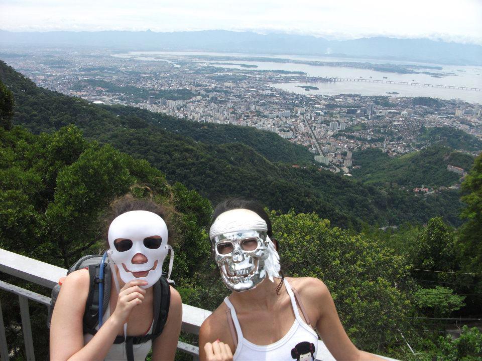 Máscaras no Corcovado