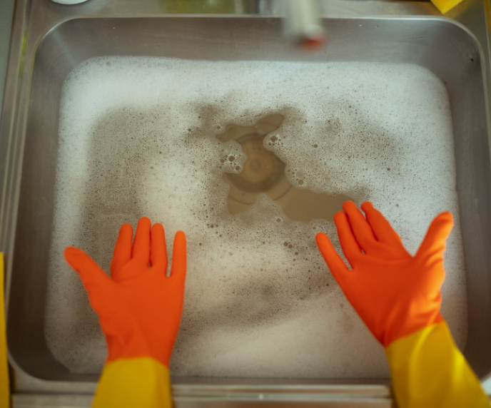 Foto de pia entupida