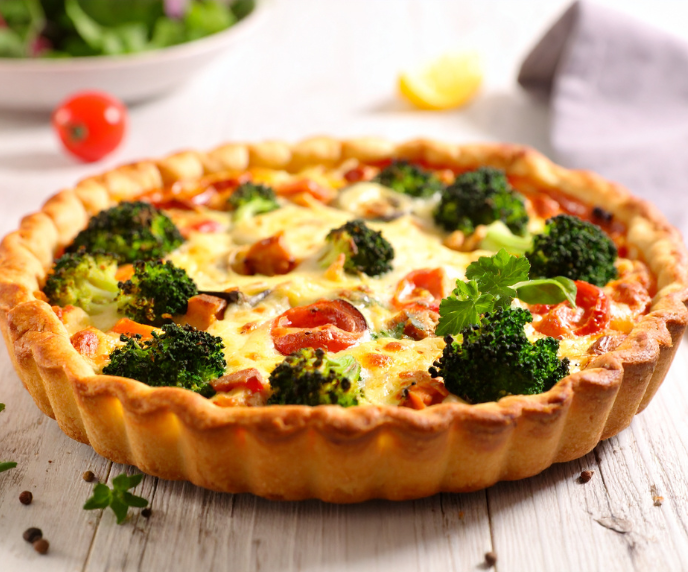 Foto de quiche de batata-doce com legumes