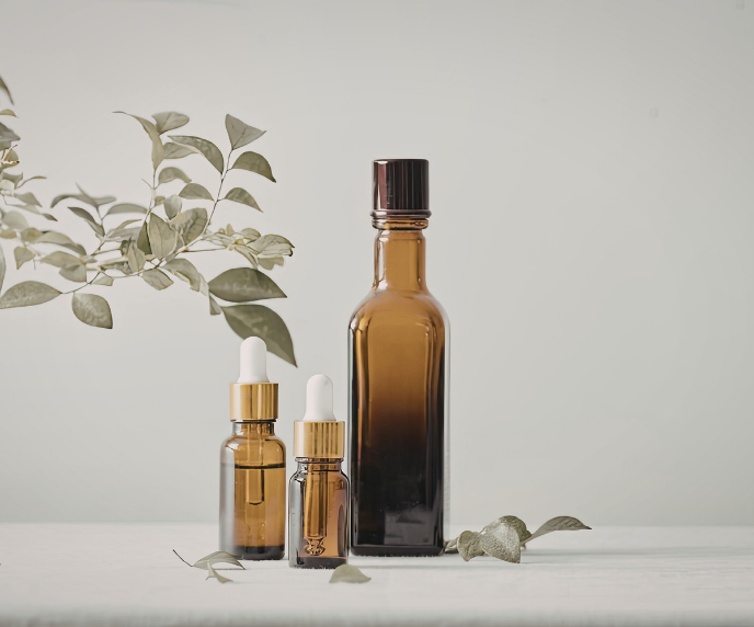 Foto de 3 frascos de óleo essencial