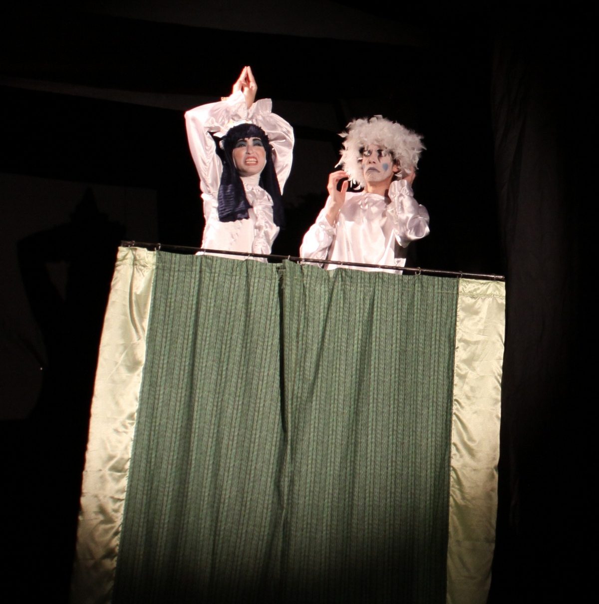 Santa Edwirges e Anjo Gabriel. Santa Edwirges e Anjo Gabriel.