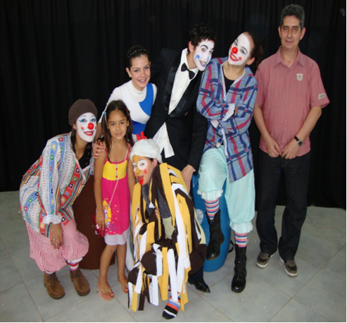 Cada Qual no Seu Tonel